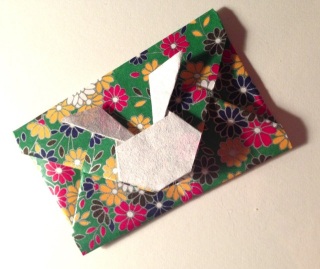 ���łɐ܂莆��