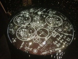 ����������