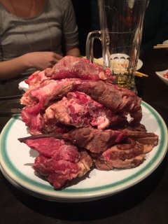 �Q�߁_(^o^)�^