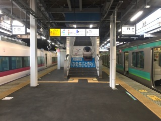 �K�i�ɂ��L����