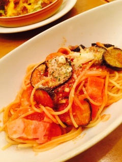 �i�X�ƃg�}�g�̃p�X�^�`�`