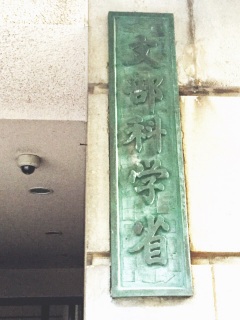 �\�D�I�ȃA��