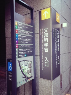 �͂�����