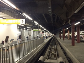 ���ɐF�������񂾂�