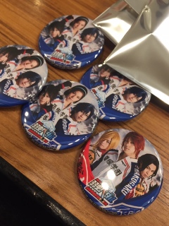 �F�B�̖{���������Ƃ���Ńo�b�W����