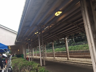 ���z�[��