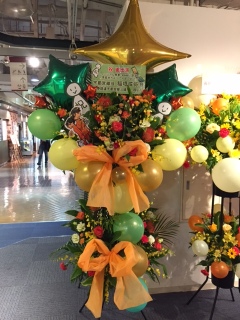 �������_(^o^)�^