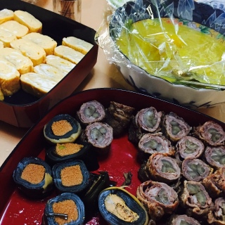 �������I